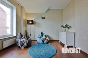 Дом 250м², 2-этажный, участок 6 сот.  
