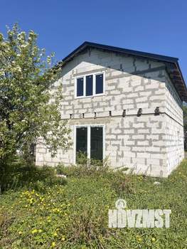 Дом 98м&sup2;, 2-этажный, участок 5 сот.  