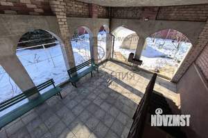 Дом 442м&sup2;, 3-этажный, участок 12 сот.  