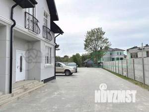 Таунхаус 180м², 3-этажный, участок 4 сот.  