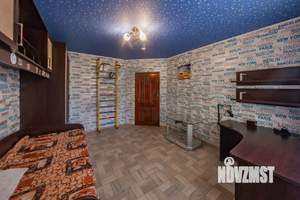 Таунхаус 210м², 3-этажный, участок 8 сот.  