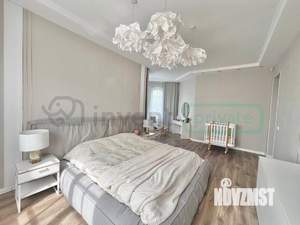 Дом 520м², 3-этажный, участок 6 сот.  