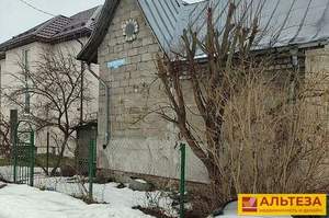 Дом 25м&sup2;, 2-этажный, участок 6 сот.  