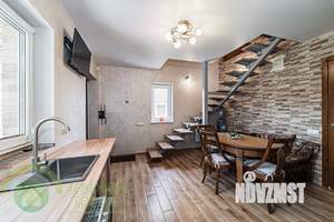 Дом 76м&sup2;, 2-этажный, участок 5 сот.  