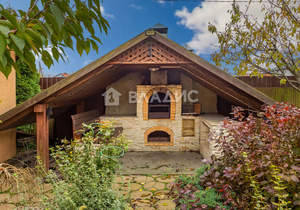 Дом 250м², 2-этажный, участок 10 сот.  