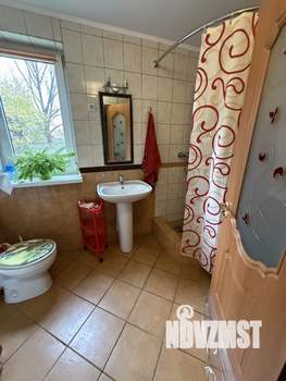 Дача 137м², 2-этажный, участок 7 сот.  