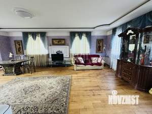 Таунхаус 280м², 4-этажный, участок 2 сот.  