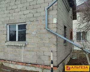 Дом 25м&sup2;, 2-этажный, участок 6 сот.  