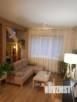 Дом 98м&sup2;, 2-этажный, участок 5 сот.  