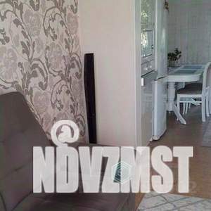 Дом 180м&sup2;, 2-этажный, участок 6 сот.  