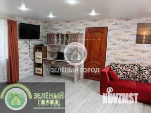 Дом 100м², 2-этажный, участок 6 сот.  