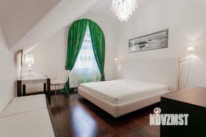 Таунхаус 470м², 3-этажный, участок 3 сот.  