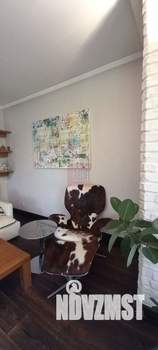 Дом 351м&sup2;, 3-этажный, участок 9 сот.  