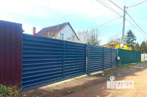 Дом 60м&sup2;, 2-этажный, участок 6 сот.  