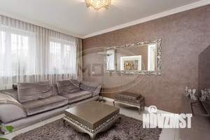 Дом 289м&sup2;, 3-этажный, участок 8 сот.  