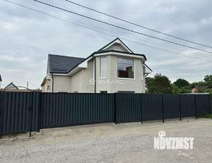 Дом 142м&sup2;, 2-этажный, участок 5 сот.  