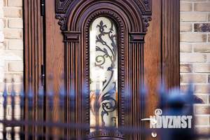 Дом 322м&sup2;, 3-этажный, участок 2 сот.  