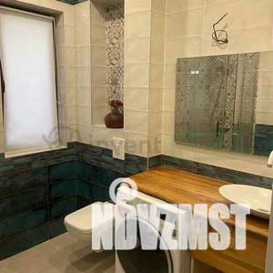 Дом 193м&sup2;, 2-этажный, участок 7 сот.  