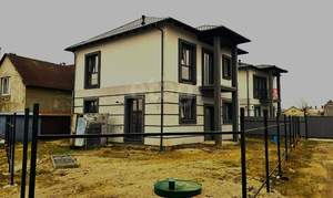 Дом 109м&sup2;, 2-этажный, участок 3 сот.  