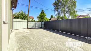 Дом 130м&sup2;, 2-этажный, участок 3 сот.  