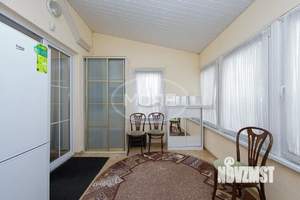 Дом 185м&sup2;, 2-этажный, участок 5 сот.  