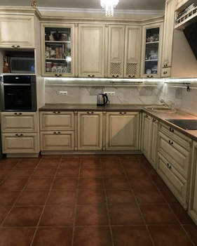 Дом 180м&sup2;, 2-этажный, участок 8 сот.  