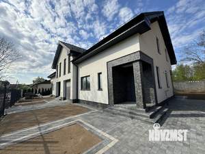 Таунхаус 180м², 2-этажный, участок 2 сот.  