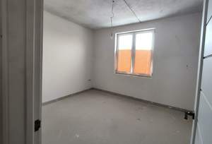 Дом 200м&sup2;, 2-этажный, участок 5 сот.  