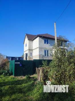 Дом 273м², 3-этажный, участок 8 сот.  