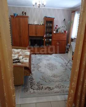 Дом 70м&sup2;, 2-этажный, участок 7 сот.  