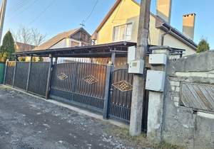 Дом 126м&sup2;, 2-этажный, участок 6 сот.  