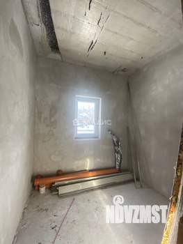 Дом 122м&sup2;, 2-этажный, участок 8 сот.  