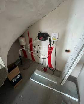 Дом 122м&sup2;, 2-этажный, участок 4 сот.  