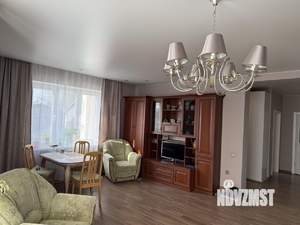 Дом 200м², 2-этажный, участок 7 сот.  