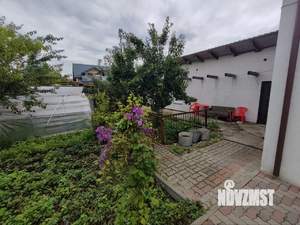 Дом 260м², 3-этажный, участок 8 сот.  