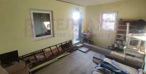 Дом 30м&sup2;, 2-этажный, участок 7 сот.  