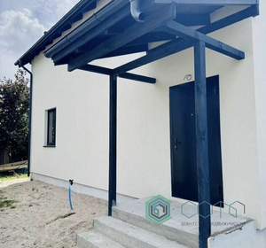 Дом 110м&sup2;, 2-этажный, участок 4 сот.  