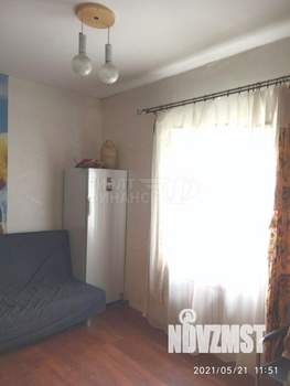 Дом 180м², 2-этажный, участок 10 сот.  