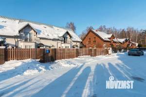 Таунхаус 140м&sup2;, 2-этажный, участок 4 сот.  