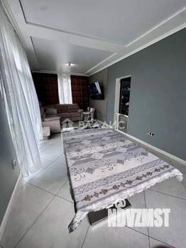 Дом 138м&sup2;, 2-этажный, участок 5 сот.  