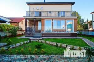 Дом 332м&sup2;, 2-этажный, участок 7 сот.  