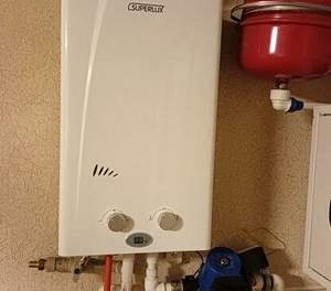 Дом 47м², 2-этажный, участок 1 сот.  