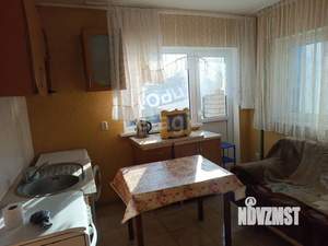 Дом 62м&sup2;, 2-этажный, участок 4 сот.  