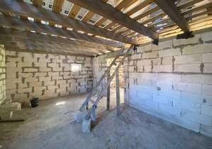 Дом 98м&sup2;, 2-этажный, участок 5 сот.  