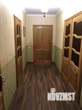 Дом 343м&sup2;, 3-этажный, участок 7 сот.  