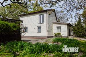 Дом 174м², 2-этажный, участок 10 сот.  