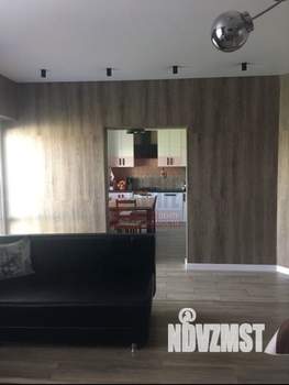 Дом 176м&sup2;, 2-этажный, участок 7 сот.  