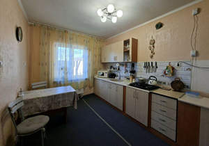 Дом 145м&sup2;, 2-этажный, участок 8 сот.  