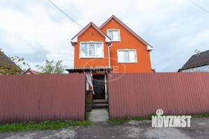 Дом 171м&sup2;, 3-этажный, участок 4 сот.  