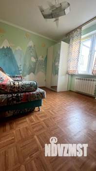 Дом 352м², 3-этажный, участок 8 сот.  